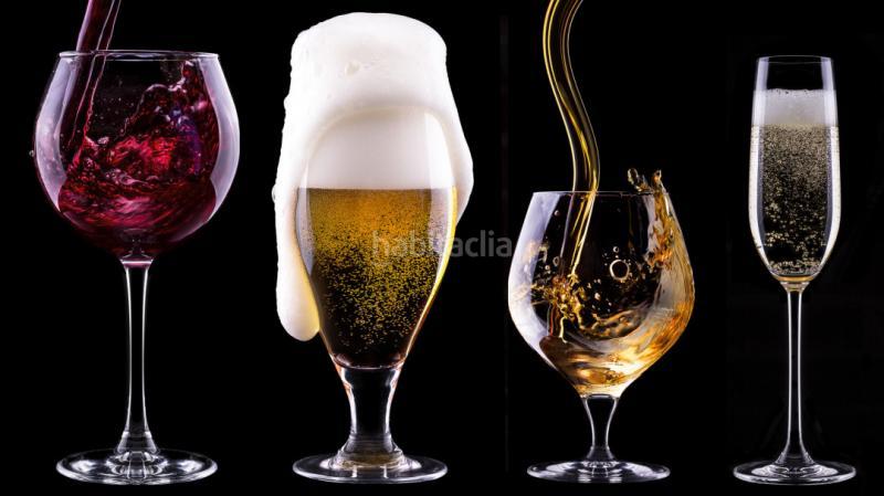 Foto 0d70ce75-9942-495a-8881-e33f06a25460. Local comercial a 0 a port d´Andratx Andratx