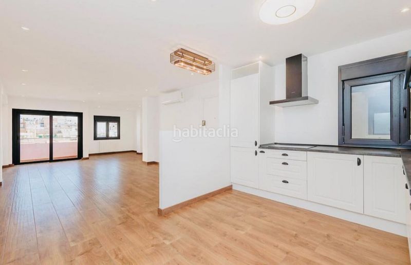 Foto 9d91b6b7-a3d9-434a-b254-0810112065b9. Apartament a 0 a Santa Catalina Palma de Mallorca