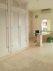 Apartament a 0. Local comercial  estudio en venta en puerto de andratx