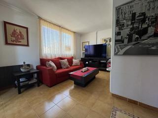 Appartement in 0. Céntrico piso de 3 dormitorios con balcón y plaza de garaje en s