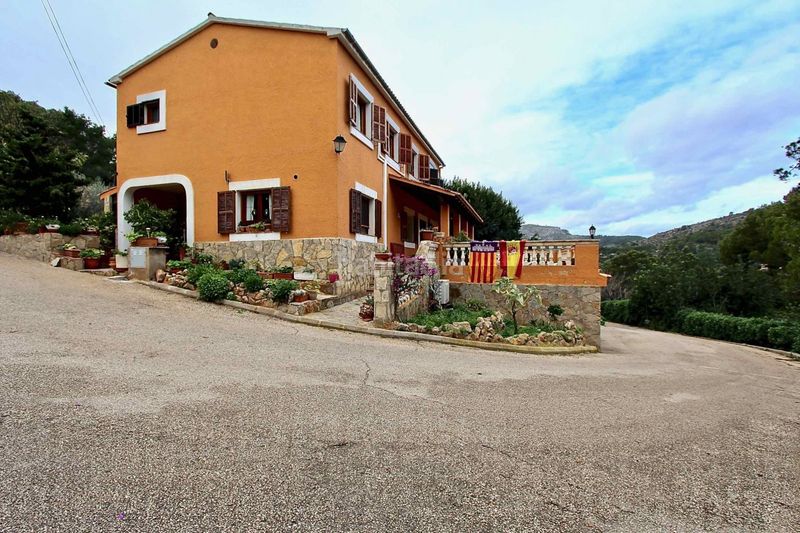 Foto e7476857-0eda-4ab3-a828-e8bcf236ff7b. Xalet a 0 a Andratx Andratx