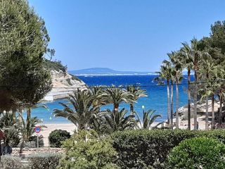 Apartament  0. Maravilloso apartamento con vistas al mar en cala vinyes