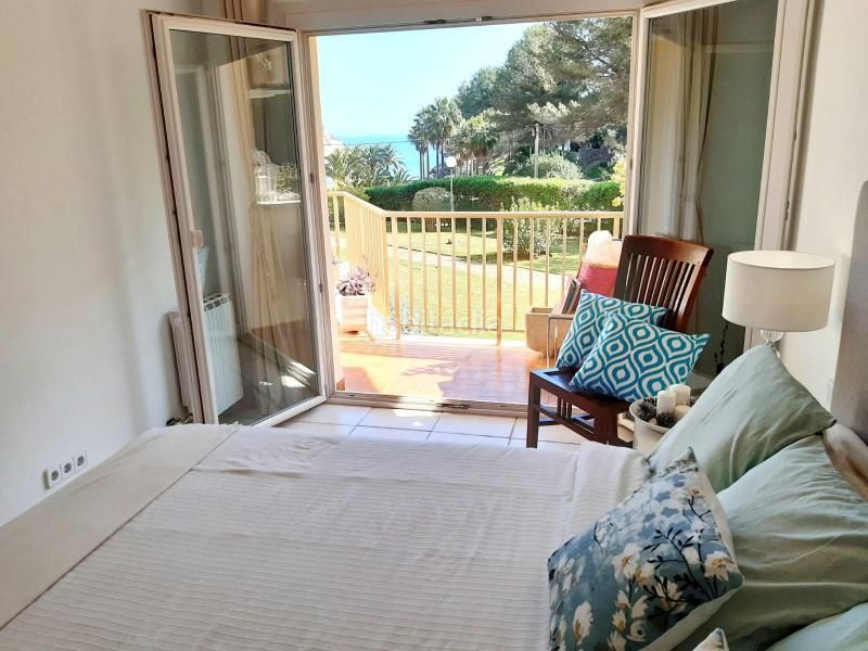 Foto e998aa8a-67b9-49f5-8e90-c15cb9a4f807. Apartament a 0 a Cala Vinyes Calvià