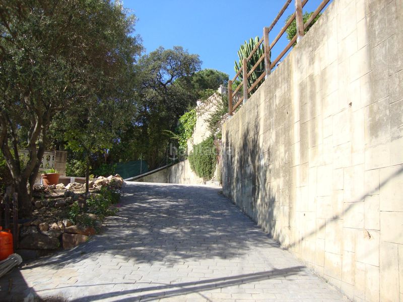 Foto b1f48681-ff68-47fd-bd50-777db38dcef5. Casa amb aparcament piscina a Sant Cebrià de Vallalta