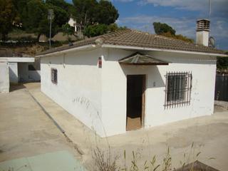 Chalet à Sant Cebrià de Vallalta. Torre en venta en urbanización