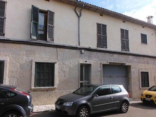Business premise in Lloseta. Local en venta en lloseta