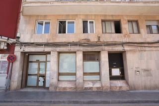 Local Comercial  Carrer de mil. Oficina en venta en calle de mil s/n, ses cadenes-arenal, playa