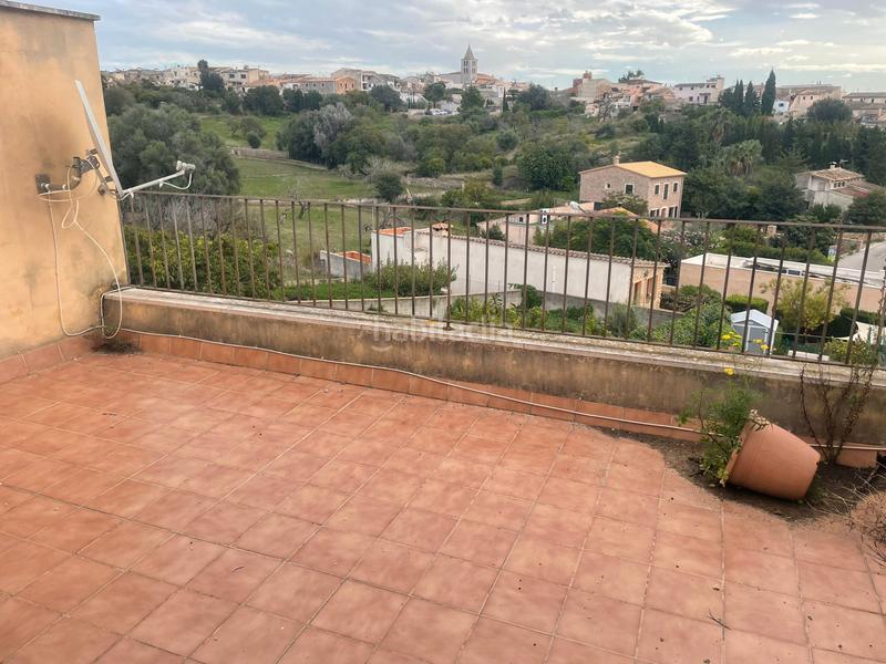 Foto b111bf12-2771-4f66-8d80-ddea7c244569. Casa amb aparcament piscina a Campanet