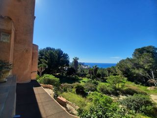 Xalet a Costa de la Calma. Magnífica vivienda con impresionantes vistas al mar en costa de