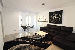 Pis a Plaça de Toros. Exclusiva vivienda de diseño completamente reformada excelente z