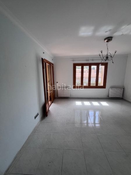 Foto 15e41b2d-cc74-4786-b326-562f76436595. Casa adossada amb aparcament a Cala Ratjada Capdepera