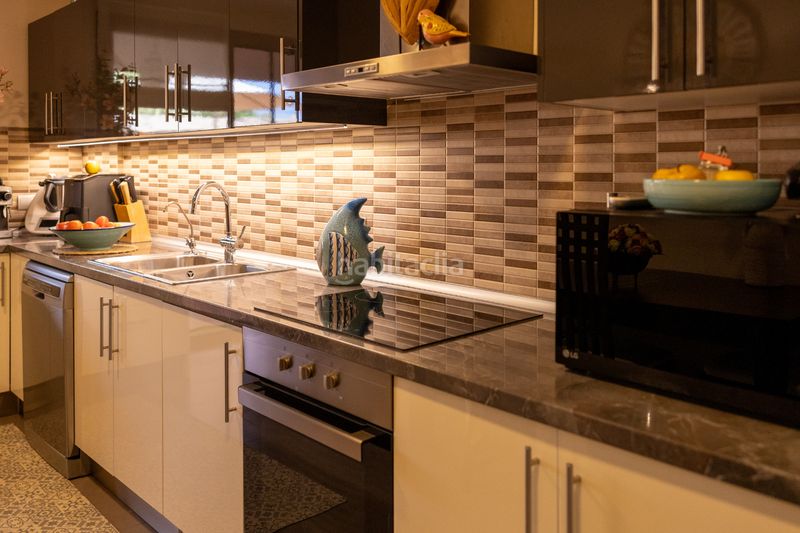 Foto 2710c7ff-d315-443d-b42a-fb6d17984271. Casa adossada amb aparcament a Els pla de na Tesa Marratxí