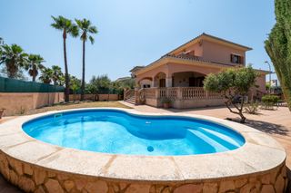 Haus  Carrer de joan coromines. Precioso chalet en ses cases noves