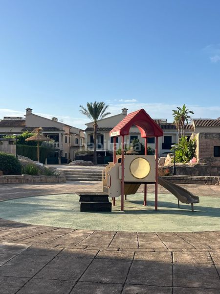 Foto cdace67d-c2ca-4db4-8da5-9a3702a56fa8. Planta baixa amb xemeneia calefacció aparcament piscina a Marratxí