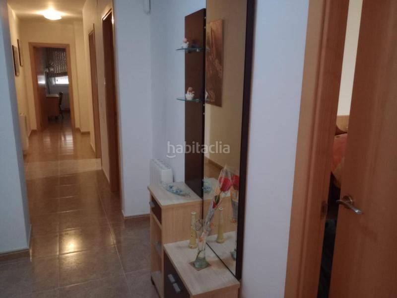 Foto 13adb5bb-a1ba-4de2-8d48-827dd5635b86. Piso  en buen estado. reformado,buena buena distribución, para entrar a vivir.ventanas con cristal de climalit, buen aislamiento su en Gandesa