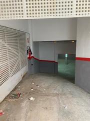 Lloguer Aparcament cotxe a Ampolla (L´). Atendemos por mensajes o whatapp, no llamadaslampolla una plaza
