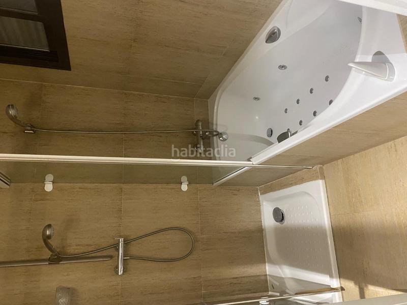 Foto bb18864c-25b1-49f9-b8c2-34eb778e2ef1. Alquiler casa pareada Montecanal, una de las zonas mas cómodas y agradables para vivir unifamiliar con ascensorcasa amplia, amueblada, lumino en Zaragoza