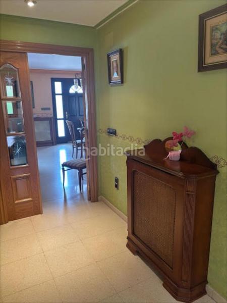 Foto 80b5d422-cbbc-4f3c-9bc2-5de4464634c5. Casa aparellada a Montecanal Zaragoza