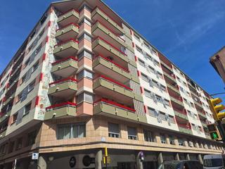 Oficina a Paseo Independencia. Oficina en venta en estupendo edificio. calle bilbao, a escasos