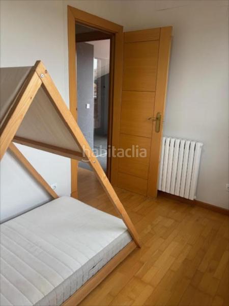 Foto 085f5b1d-755d-450c-acc6-5a4060d6a314. Affitto casa in Montecanal Zaragoza