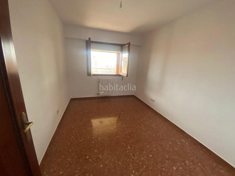 Foto 4e4a0bcc-4a73-4f95-8fb1-6f4d0231a24c. Miete etagenwohnung mit pool in La Bozada - Parque Delicias Zaragoza