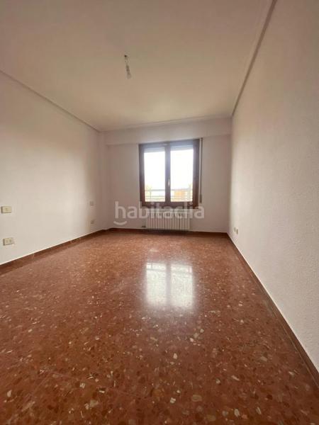 Foto c9e3a4fa-f106-4da8-a625-4bfc27d6313f. Rent flat with pool in La Bozada - Parque Delicias Zaragoza