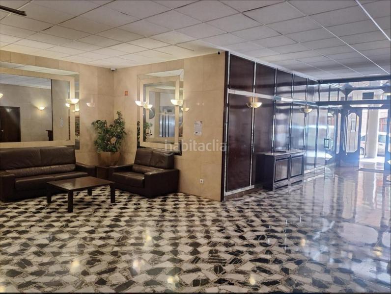 Foto deb57dfb-ace0-42ca-9478-b1b0a22b1d99. Rent business premise in Paseo Independencia Zaragoza