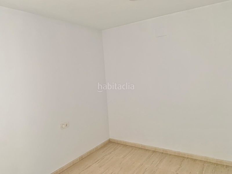 Foto db1a8737-c374-47a3-a22d-4a71283c9664. Àtic a Deltebre