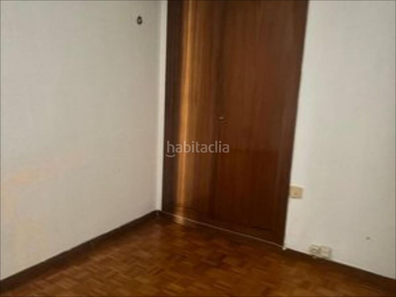 Foto ead8a88b-ec31-4c5d-a7f6-edc952268138. Pis a Ruiseñores Zaragoza