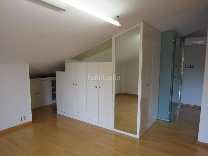 Foto 94942271-d078-47f5-b804-4a837600e976. Casa aparellada amb piscina a Montecanal Zaragoza