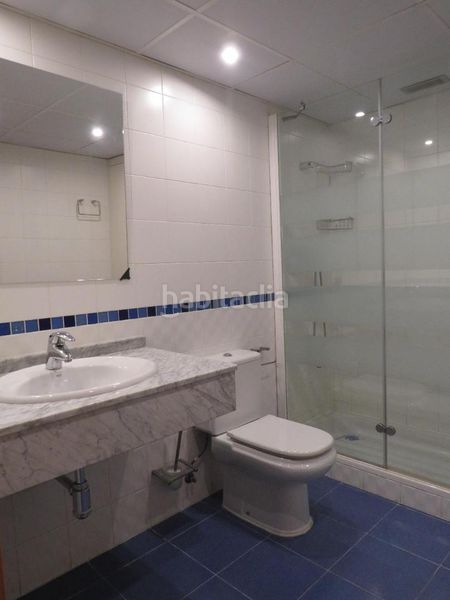 Foto c037b881-a98d-4c4e-aee6-f3d7a1c5f42c. Casa aparellada amb piscina a Montecanal Zaragoza
