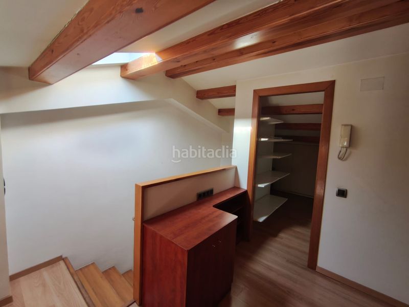 Foto 1ac59846-98ab-46e6-ba57-deee13b38174. Duplex con camino riscaldamento in Puig-reig