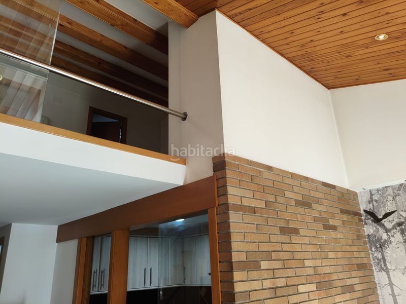 Foto c2d837c2-5200-4ab1-ad43-540cd8c4c7be. Duplex con camino riscaldamento in Puig-reig