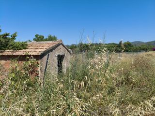 Finca r�stica a N/a. Finca con valla,i casita para reformar