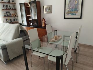Casa aparellada a Carrer de Cardona