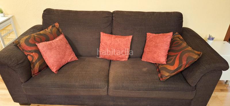 Foto 40256426-47e5-40d2-af55-afffbae3cb41. Alquiler piso apartamento junto a c. comercial illa diagonal en Barcelona