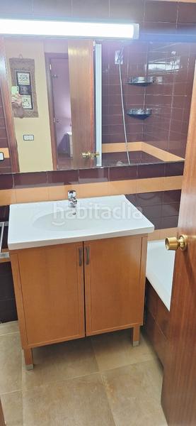 Foto c004d578-69e0-4864-a791-1aa3b7314897. Alquiler piso apartamento junto a c. comercial illa diagonal en Barcelona