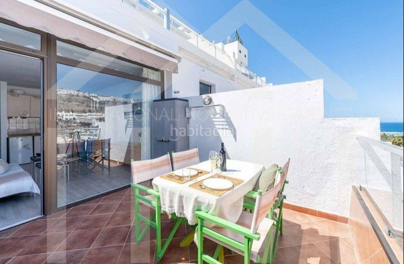 Foto 6809d2de-611e-4613-a5a8-b85c3ce6ad19. Location appartement avec parking piscine dans Puerto Rico Mogán