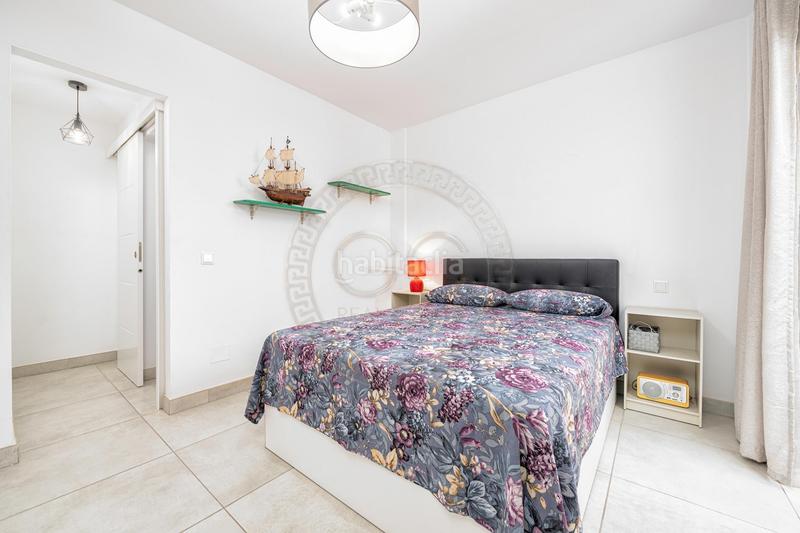 Foto 8694199c-e038-4398-8322-14941d237f7b. Piso entrar a vivir piso completamente reformado con plaza de garaje y trastero en vecindario en Santa Lucía de Tirajana