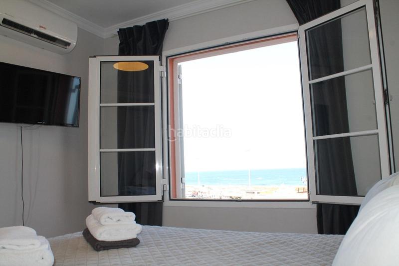 Foto 4b7e154a-544c-48d5-a80d-d463e4dbaeb6. Casa pareada en calle costa canaria 114 en Playa del Inglés San Bartolomé de Tirajana