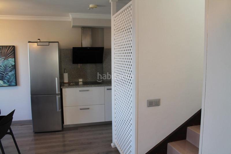 Foto 70ac4afb-291c-4d89-82a2-58d16e7f5ed8. Casa pareada en calle costa canaria 114 en Playa del Inglés San Bartolomé de Tirajana