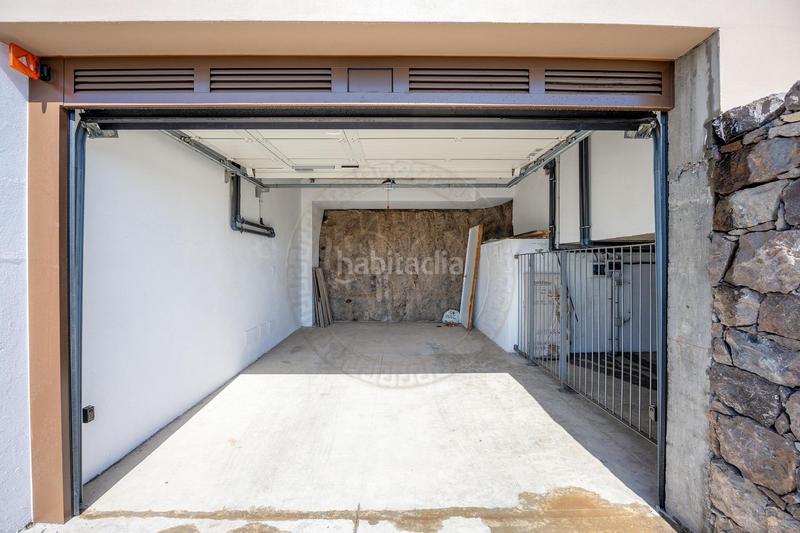 Foto c06fbc76-b963-4024-b5dd-54ae7d5bf37d. Chalet avec parking piscine dans Salobre Golf San Bartolomé de Tirajana