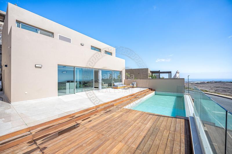 Foto ffe5b822-cf7f-4a19-85e2-38693a4c3596. Chalet con parcheggio piscina in Salobre Golf San Bartolomé de Tirajana