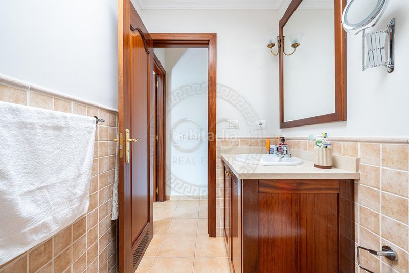 Foto 89e28e40-9a88-4f6e-9d4a-e4c4b7088804. Lloguer casa adossada amb aparcament piscina a Puerto Rico Mogán