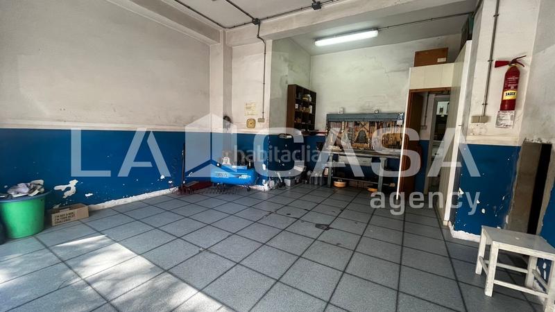 Foto 4c280e99-3c58-4988-9678-0ea1b85f67fd. Local comercial en La Verneda - La Pau Barcelona