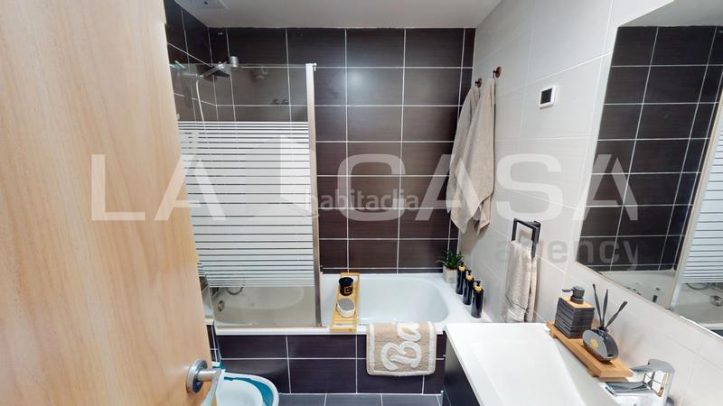 Foto 690f0ada-571c-4450-b82b-c7600dd79745. Flat with parking in Santa Rita Paterna