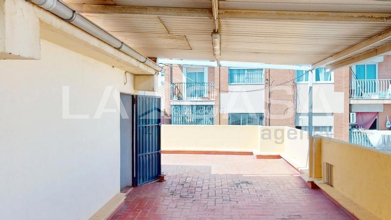 Foto a6414c6f-6f18-44cf-8a18-48e577696997. Piso en Centro-El Castillo Sagunt