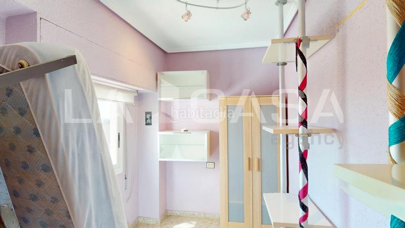 Foto b46966ff-c2b6-45b3-83be-cdff6062491a. Piso en Centro-El Castillo Sagunt