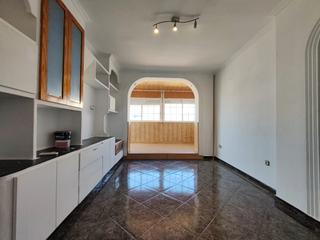 Flat  Carrer prat de la manta