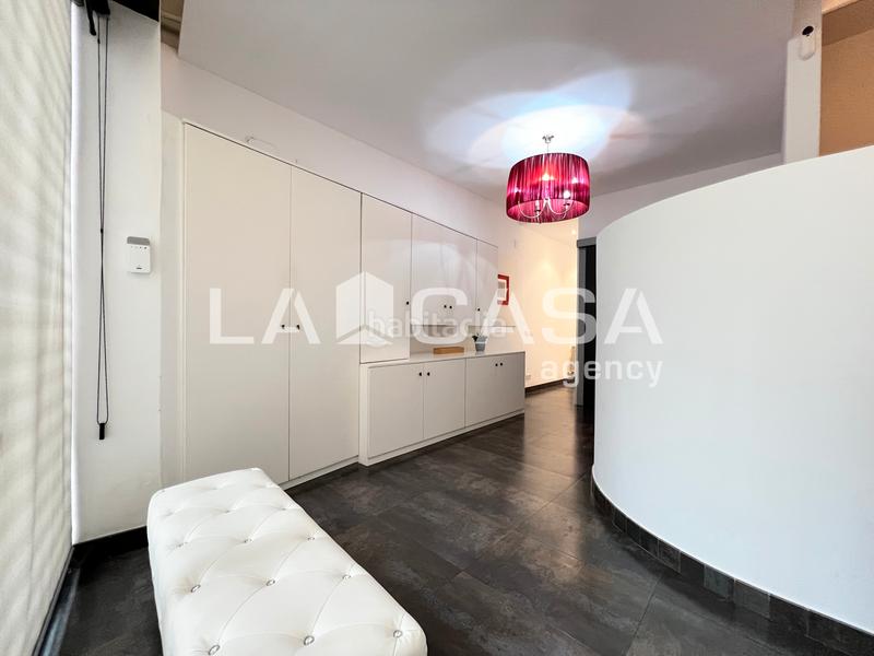 Foto e3f67620-fe25-40e1-9f00-bdef43ada852. Chalet en Sant Andreu de Palomar Barcelona